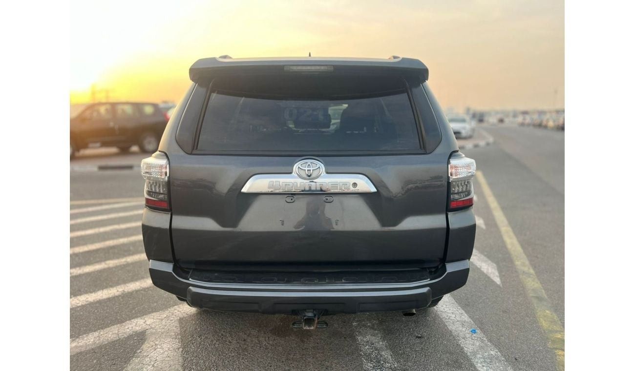 Toyota 4Runner 2019 TOYOTA 4RUNNER, TRD OFF ROAD - 4x4 - 4.0L V6 - Diff Lock and Crawl Control - 46600 Mileage