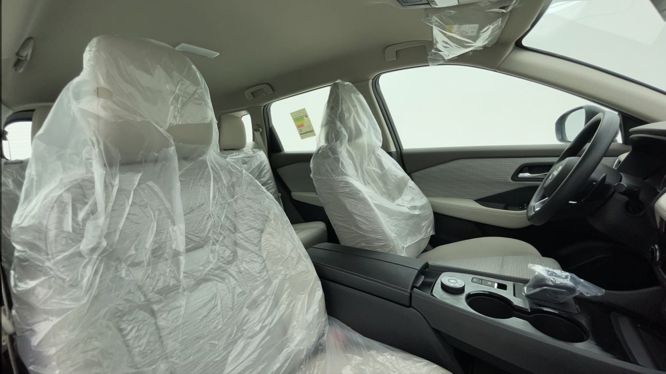 نيسان إكس تريل S 4WD 3RD ROW 2.5 | بدون دفعة مقدمة | اختبار القيادة في المنزل