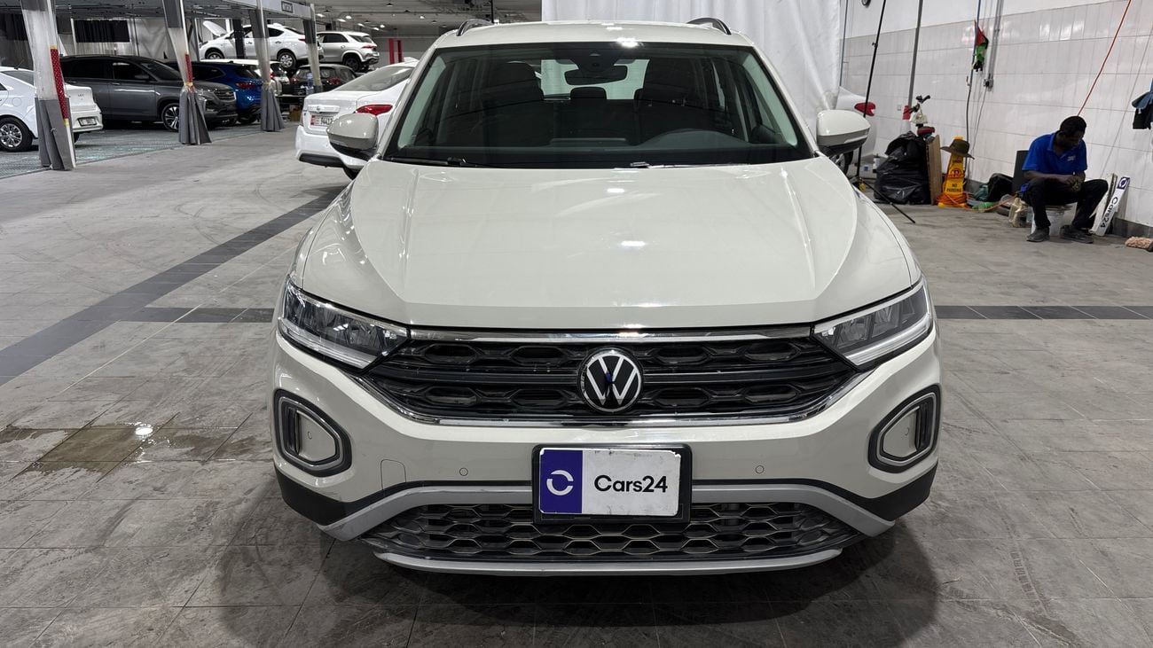 Volkswagen T-ROC 2024 LIFE+ | AED 1050/Month | 0 DP | 30 Day Return | Warranty | Service History