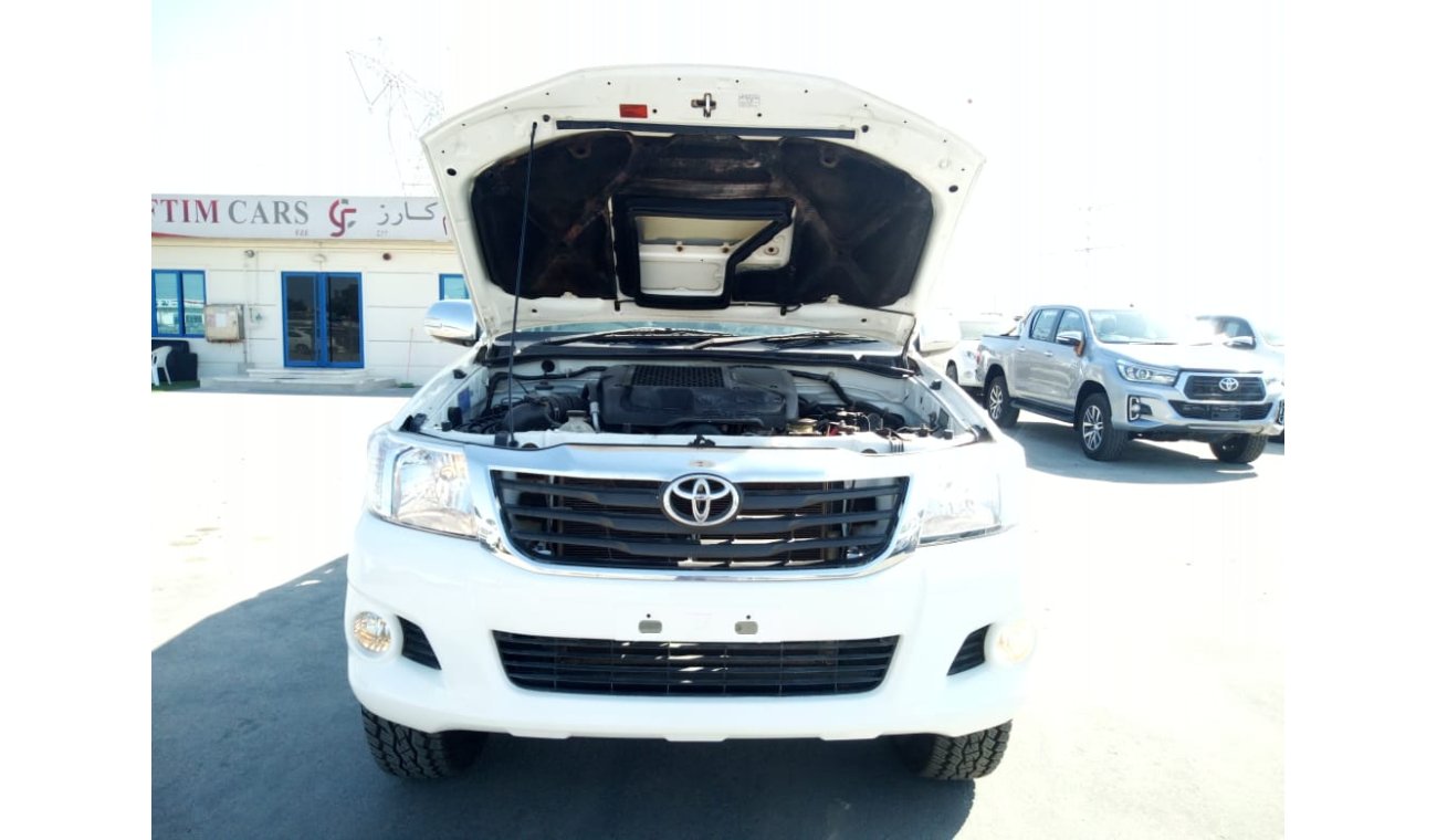 Toyota Hilux 2012 [Right-Hand Drive], Manual, 3.0L, 4WD, Good Condition