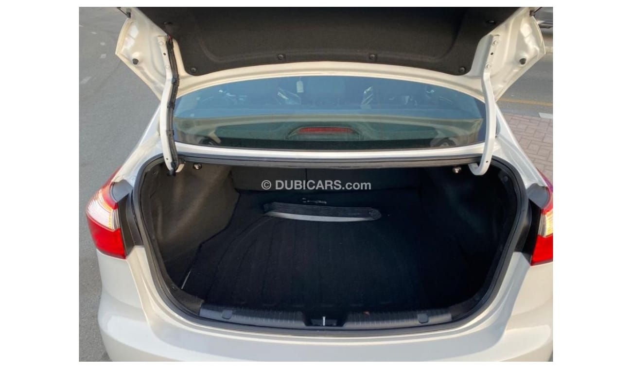 كيا فورتي ECO 1.8L V4 2015 AMERICAN SPECIFICATION