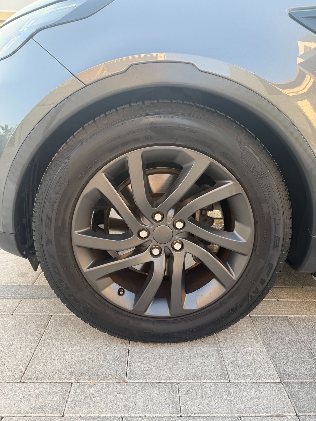 لاند روفر دسكفري HSE Luxury 3.0L (335 HP)