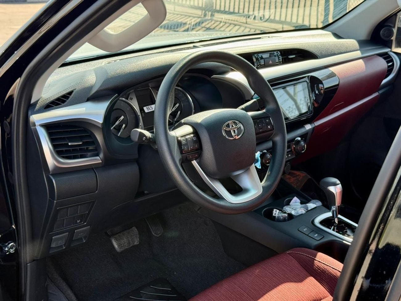 Toyota Hilux SR5 2.7L Petrol 4WD 2026 Export Price @ 137,500 AED