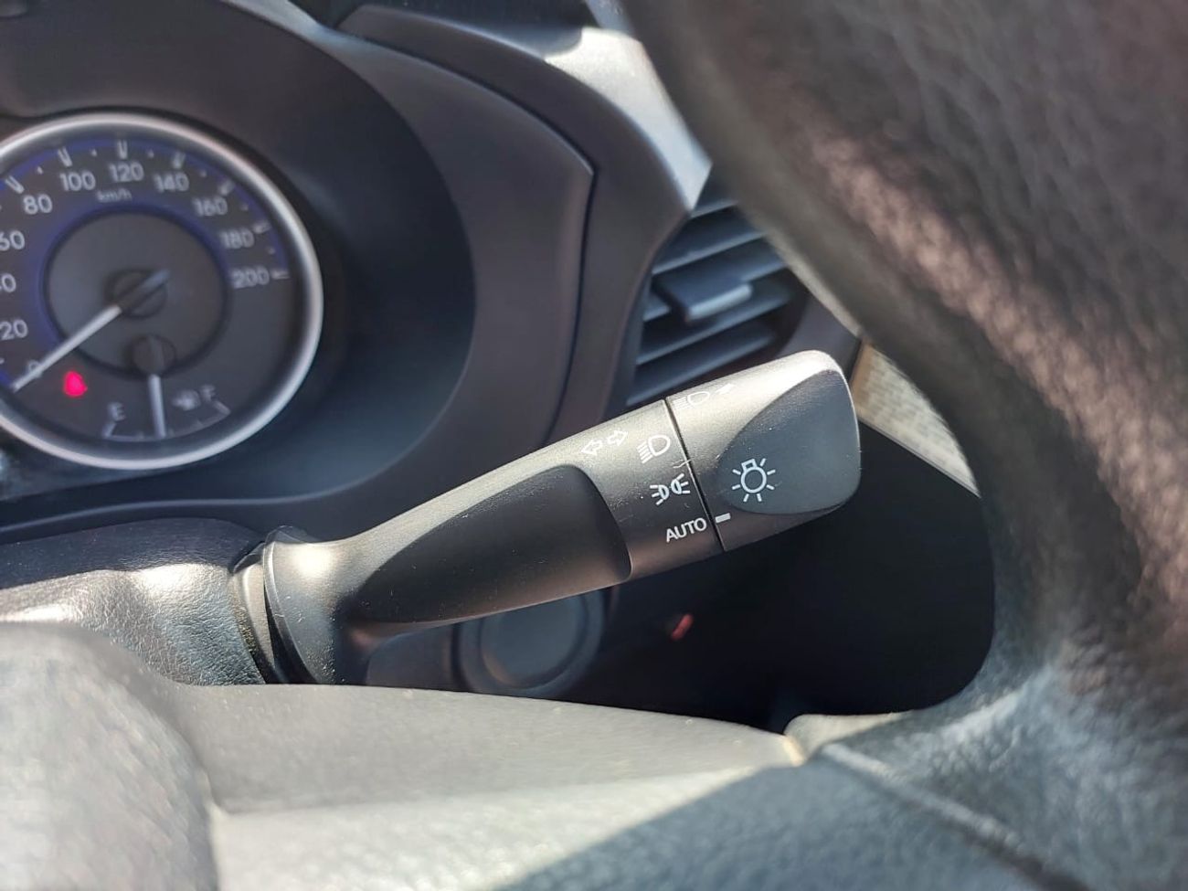 Toyota Hilux TOYOTA HILUX PICK UP RHD 2017 MODEL 2.8 L DIESEL AUTOMATIC(PM99941)