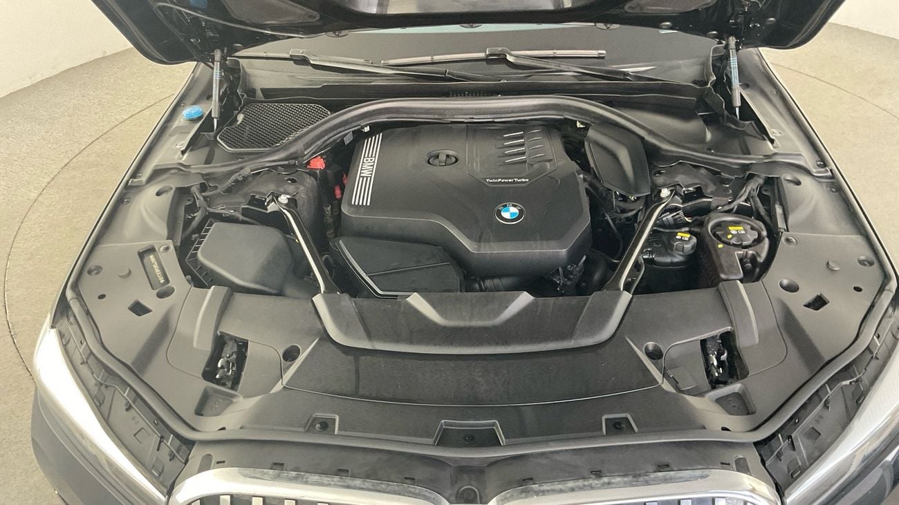 بي أم دبليو 730Li Pure Excellence | upto AED 20,000 Ramadan Discount | شامل الضمان | 0 ﺪﻔﻋﺓ ﺃﻮﻟﻯ