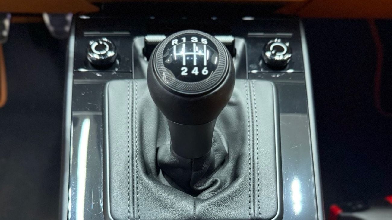 Porsche 911 S/T 4.0L (520 HP) Coupe