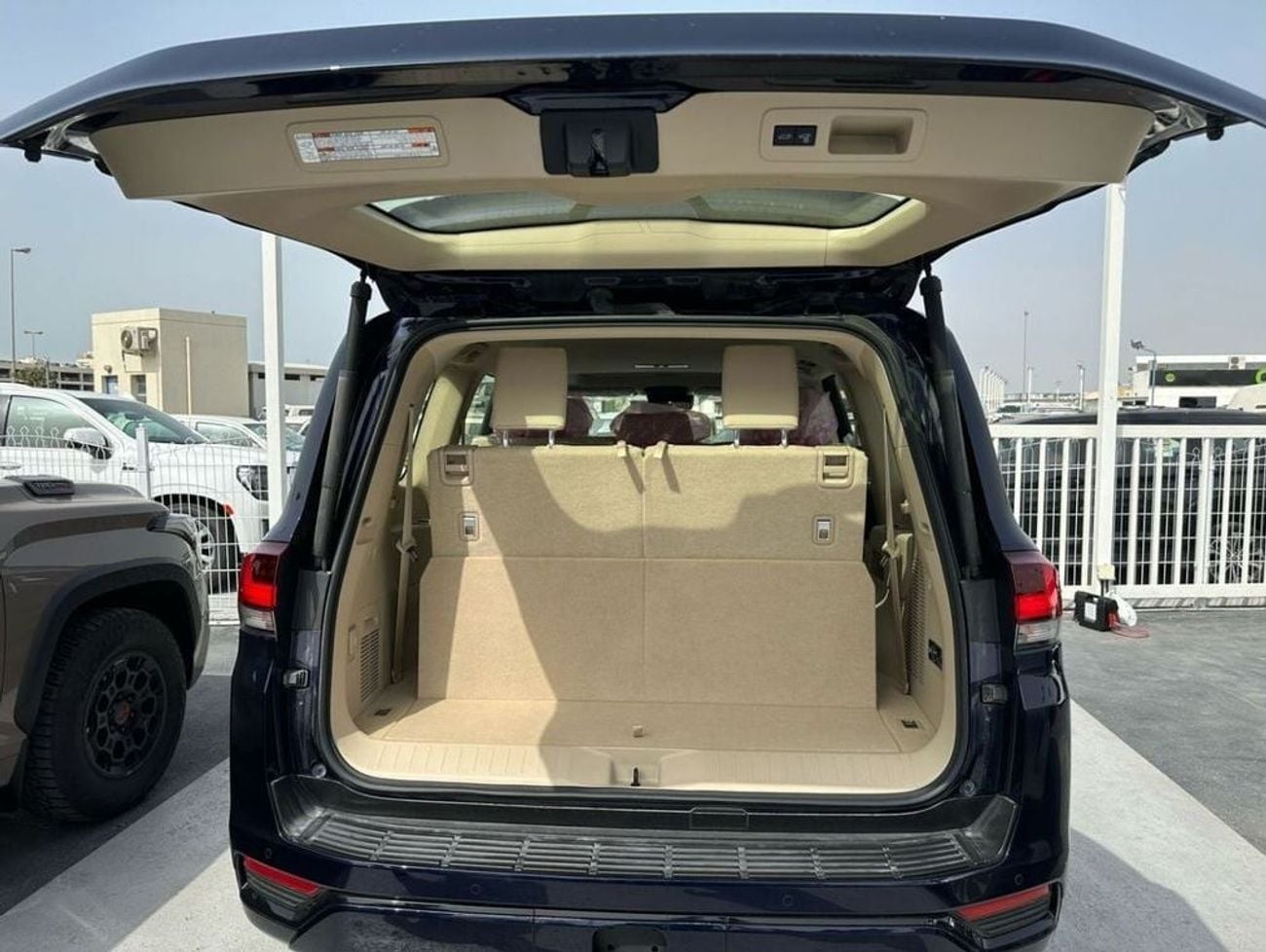 Toyota Land Cruiser GXR 3.5L