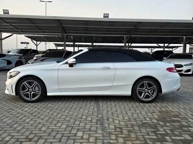 Mercedes-Benz C-Class Mercedes Benz C300 Coupe American Specs GCC Ready!, миниатюра 23