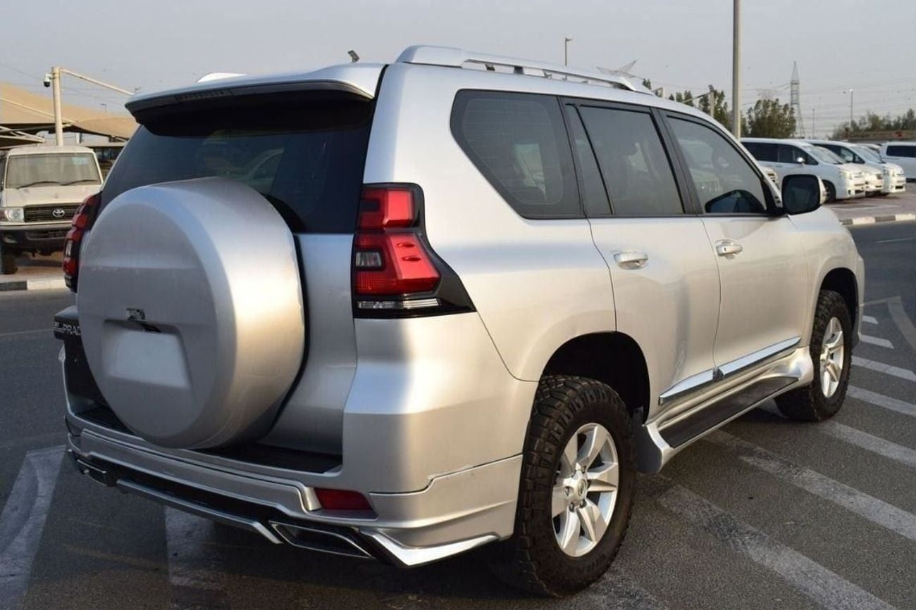 تويوتا برادو Diesel 2.8 Liter Right Hand Drive Automatic Gear