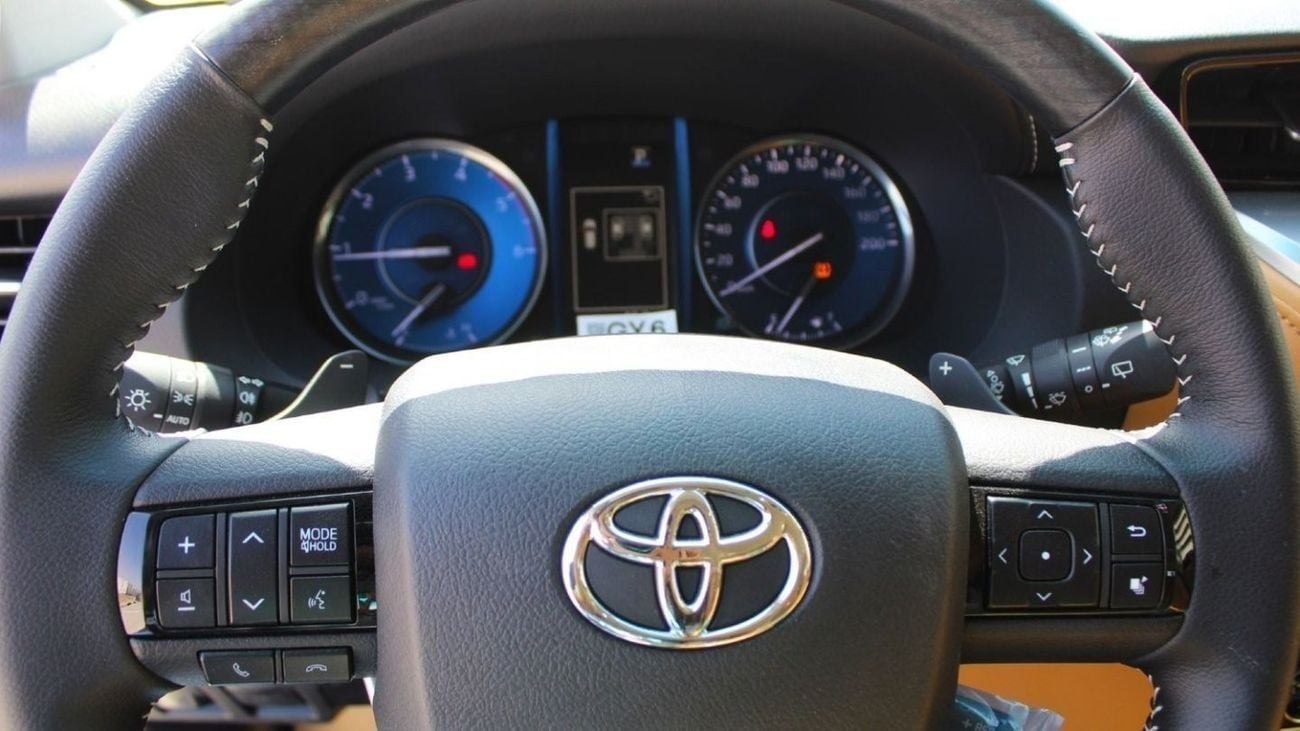 Toyota Fortuner EXR TOYOTA FORTUNER 2.4L mid option AT