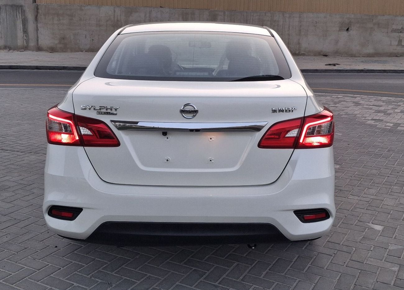 Nissan Sentra SV (NON GCC)