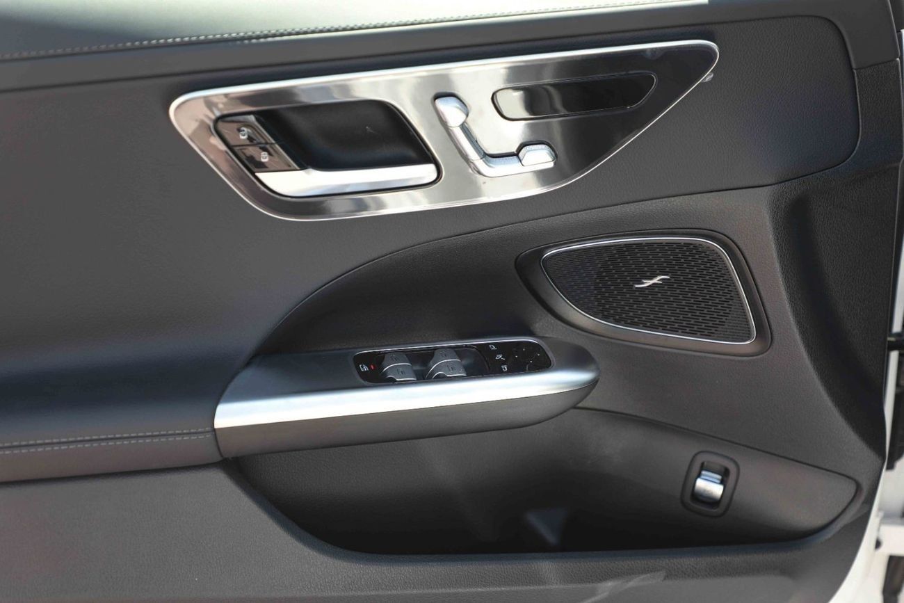 مرسيدس بنز C 200 2025 MERCEDES BENZ C200 L SPORT 1.5 Hybrid - WHITE inside BLACK | Export Only