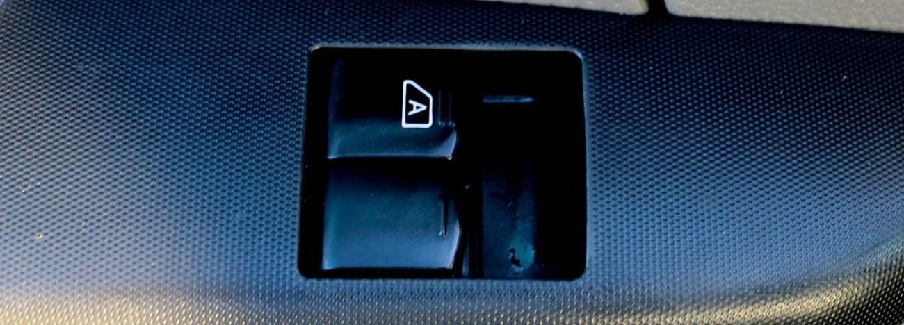 نيسان أورفان نيسان أورفان | 2.5 لتر | أوتوماتيك | 2021 | خليجية | خالية من الحوادث | بحالة ممتازة | 1327 شهرياً