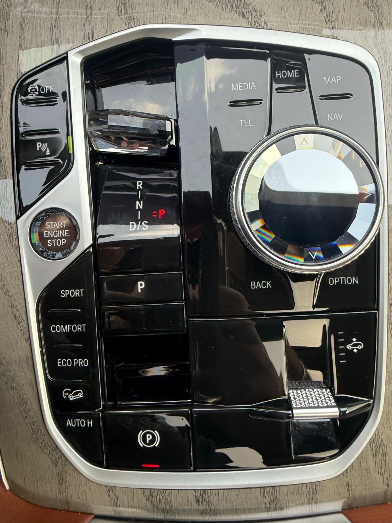 بي أم دبليو X7 xDrive40i Luxury M Sport Package 3.0L