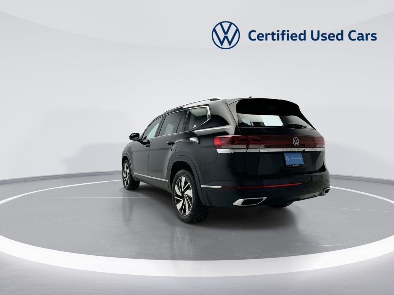 Volkswagen Teramont Comfortline 3.6L (Ref#37211) / 39,100 AED SAVINGS from New Car