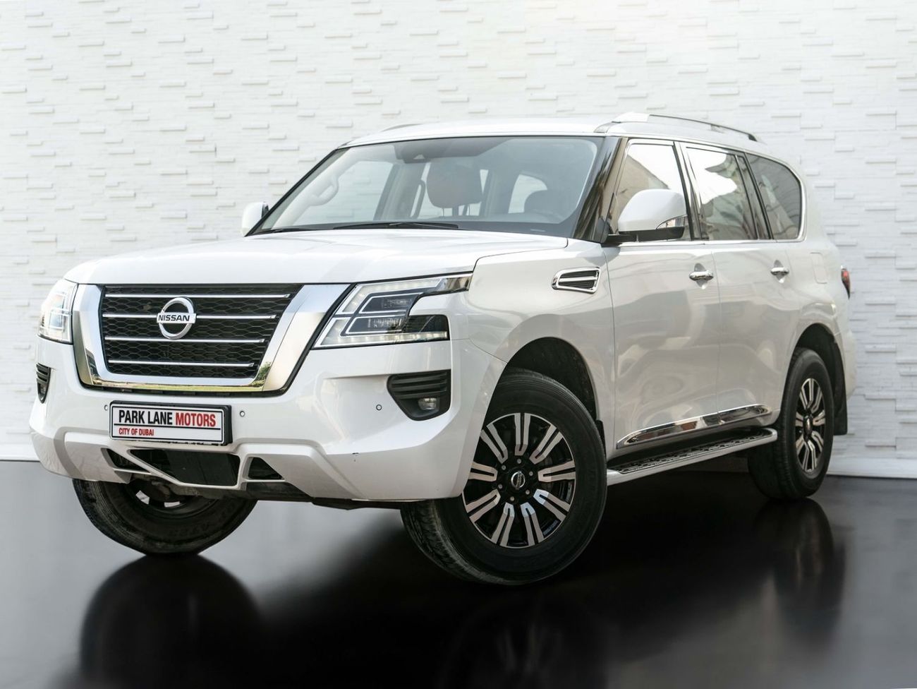 Nissan Patrol SE TITANIUM — фото 1
