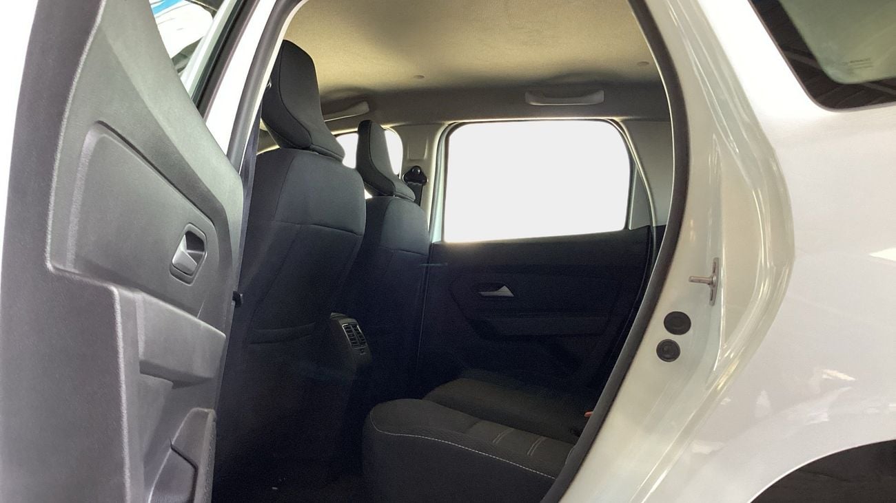 Renault Duster 1.6 L 115 2WD AUTO SE ABS | Guaranteed Warranty | 0 Down Payment