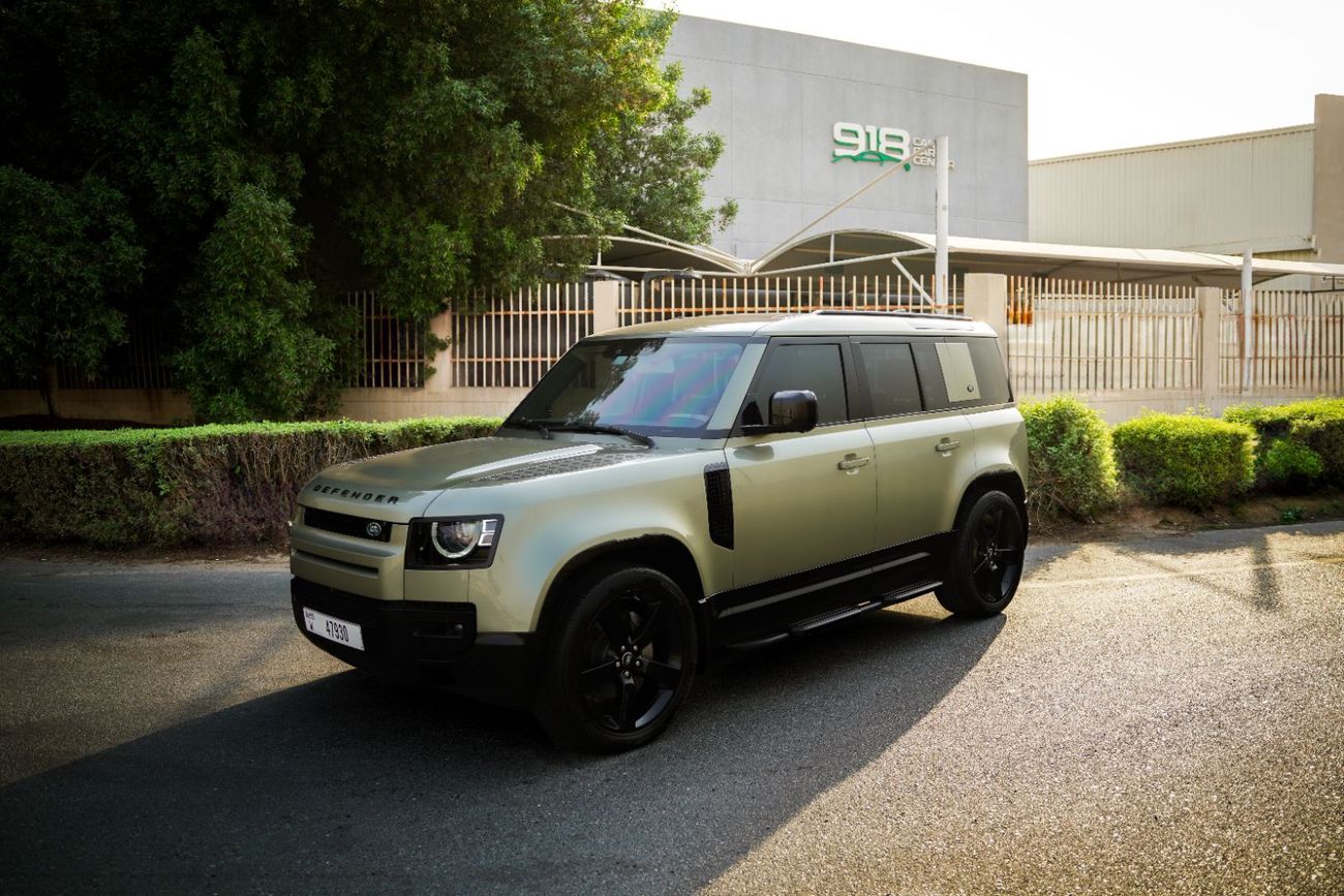 Land Rover Defender P400 110 X-Dynamic SE 3.0L (5 Seater)