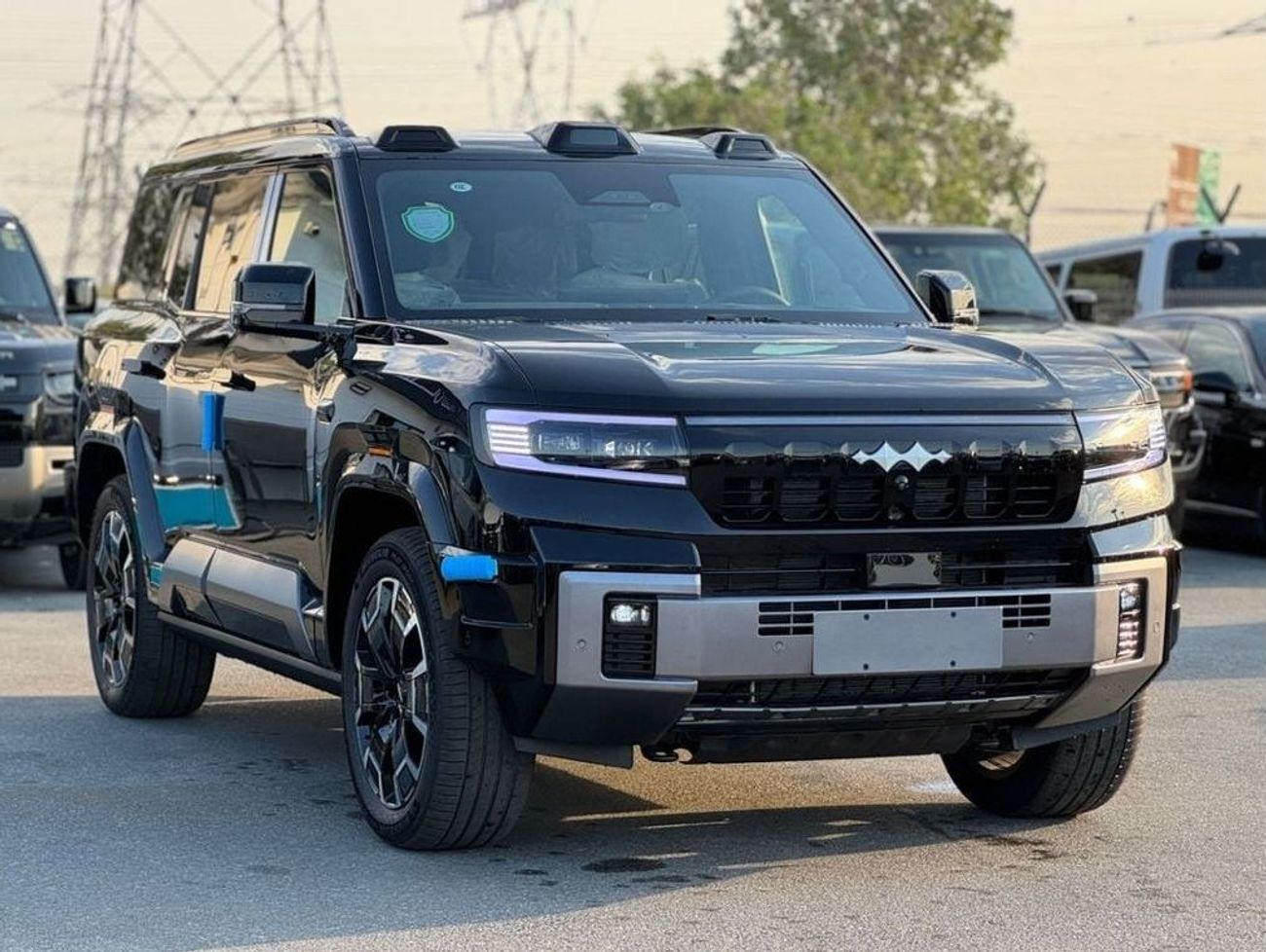 بي واي دي ليوبارد 8 BYD LEOPARD 8 2025