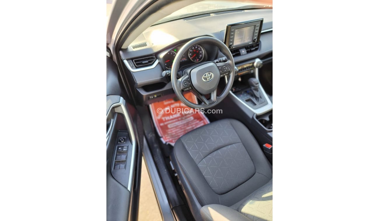 Toyota RAV4 TOYOTA RAV4 XLE FULL OPTIONS 2022