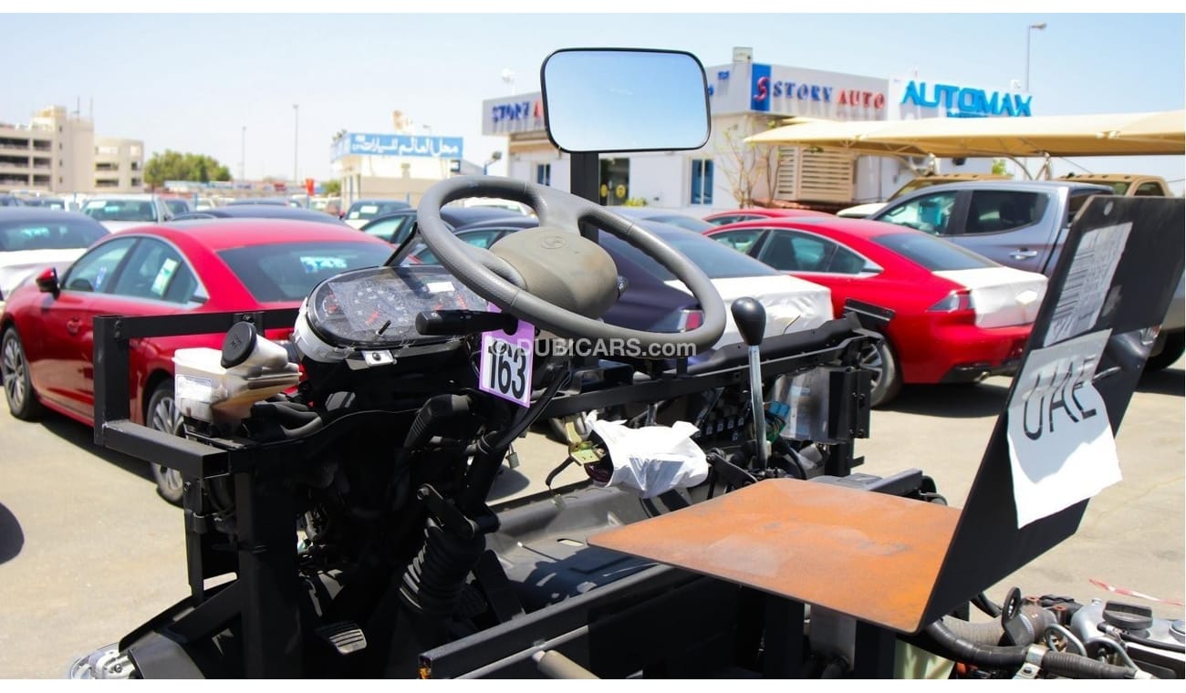 New Hyundai County Bare chassis LWB STD 2020 for sale in Dubai 507995