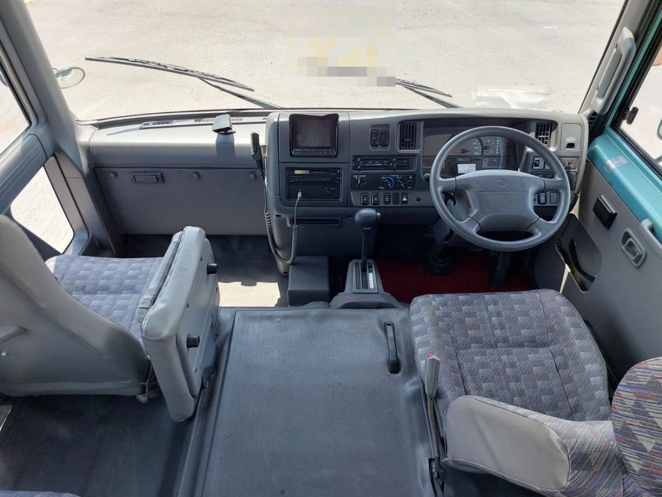 Nissan Civilian