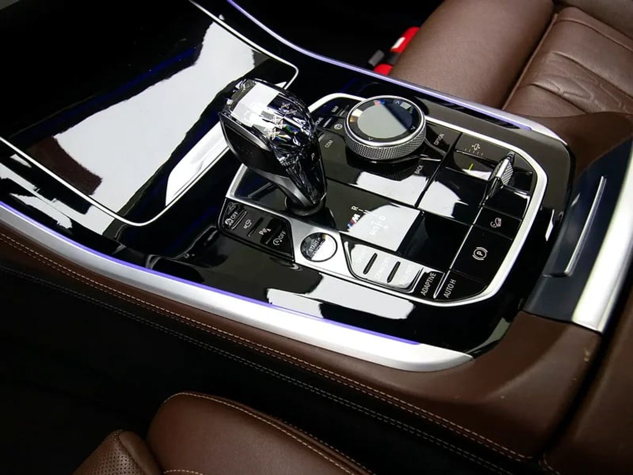 بي أم دبليو X5 M50i 4.4L