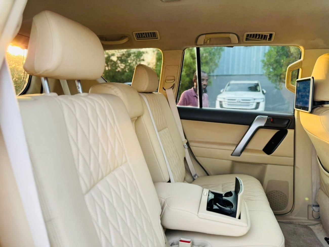 تويوتا برادو TX-L 2.7L (271 HP)