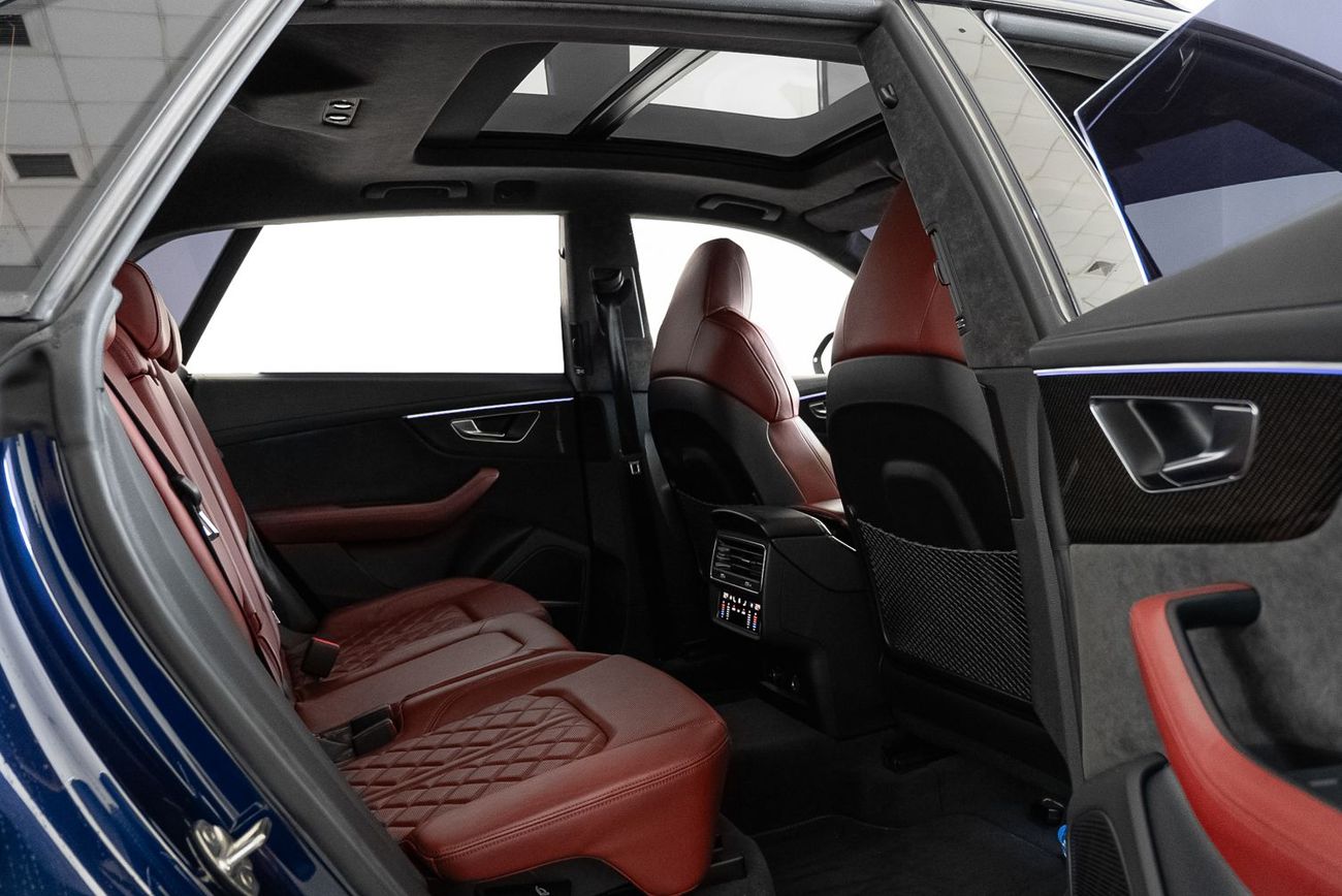 أودي SQ8 4.0 TFSI quattro (507 HP)