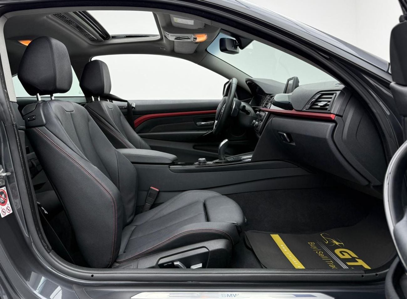 BMW 420i M Sport 2.0L 2016 BMW 420i Coupe, Service History, Fully Loaded, Excellent Condition, GCC