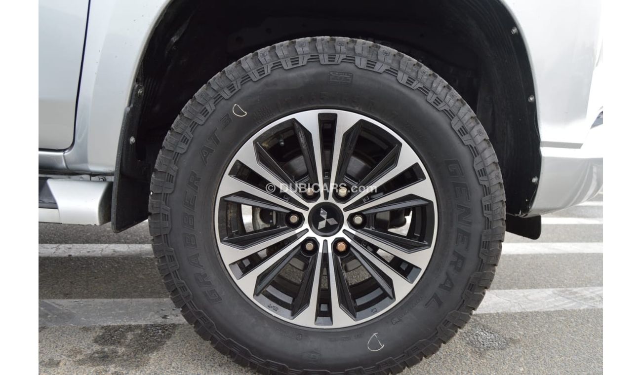 Mitsubishi L200