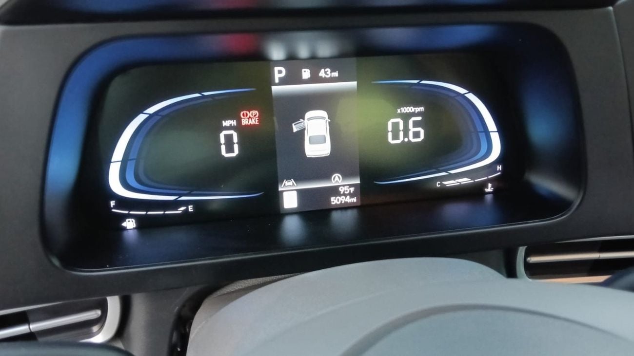 هيونداي إلانترا GL 2.0L