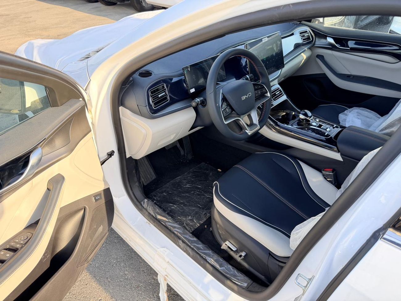 بي واي دي كين بلاس STD DMi PHEV AUTOMATIC TRANSMISSION ( FOR RE-EXPORT ONLY )