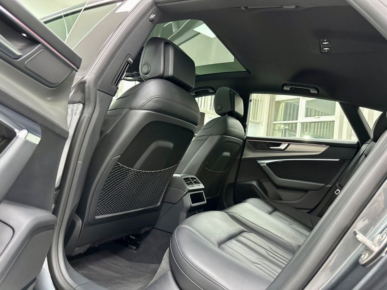 Audi A7 55 TFSI quattro S-Line Style & Comfort package GCC .. FSH .. Original Paint ., S line .. Perfect Con