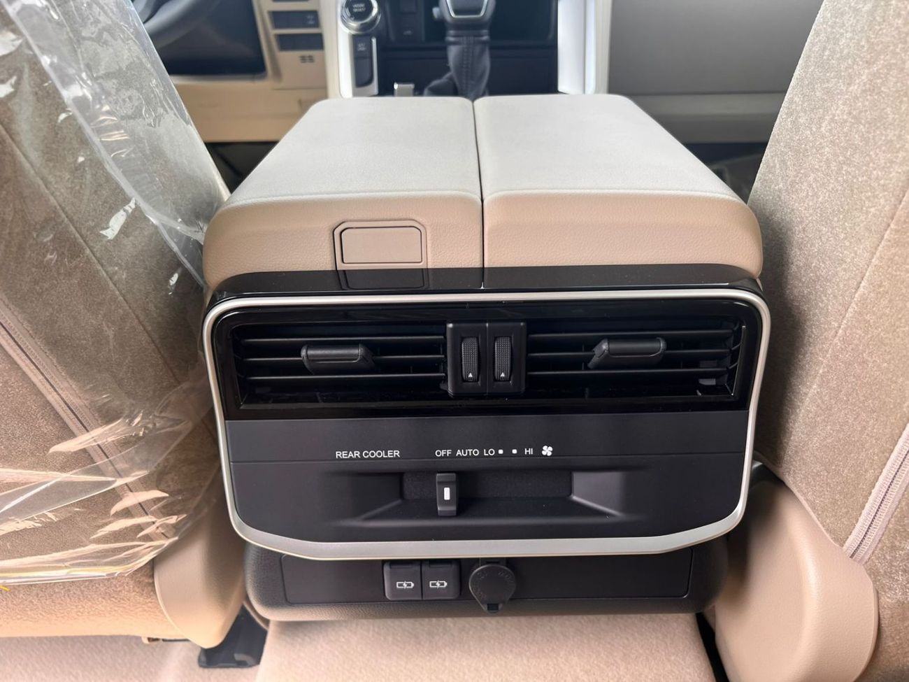 Toyota Land Cruiser GXR 3.5L