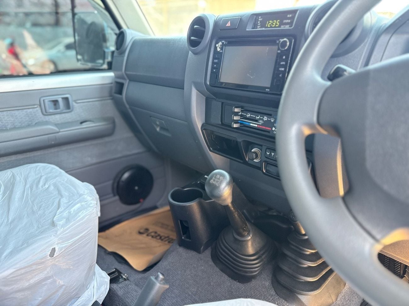 تويوتا لاند كروزر بيك آب Double Cabin 4.5L