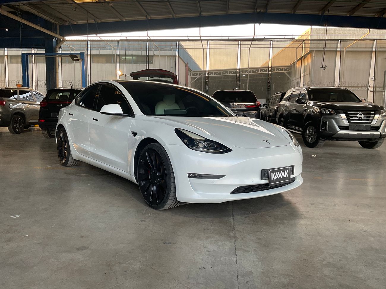 تسلا موديل 3 Performance (Dual Motor) | upto AED 20,000 Ramadan Discount | شامل الضمان | 0 ﺪﻔﻋﺓ ﺃﻮﻟﻯ