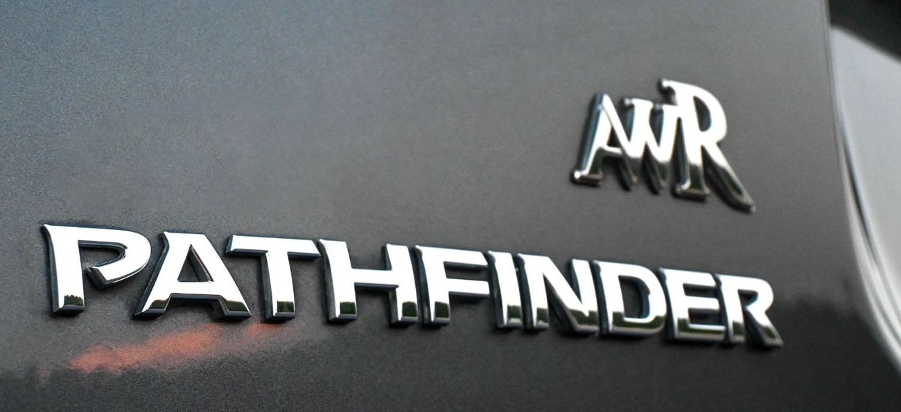 نيسان باثفايندر SL 3.5L (271 HP)