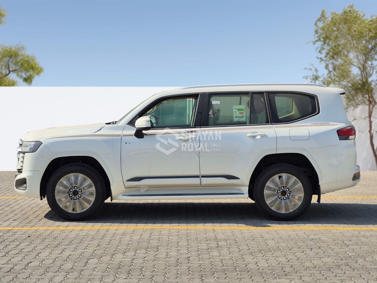 Toyota Land Cruiser LC300 GXR FULL OPTION 3.5L HEV 457TT AT | 7-SEATS | JBL | SOFT DOOR CLOSING| 2026MY