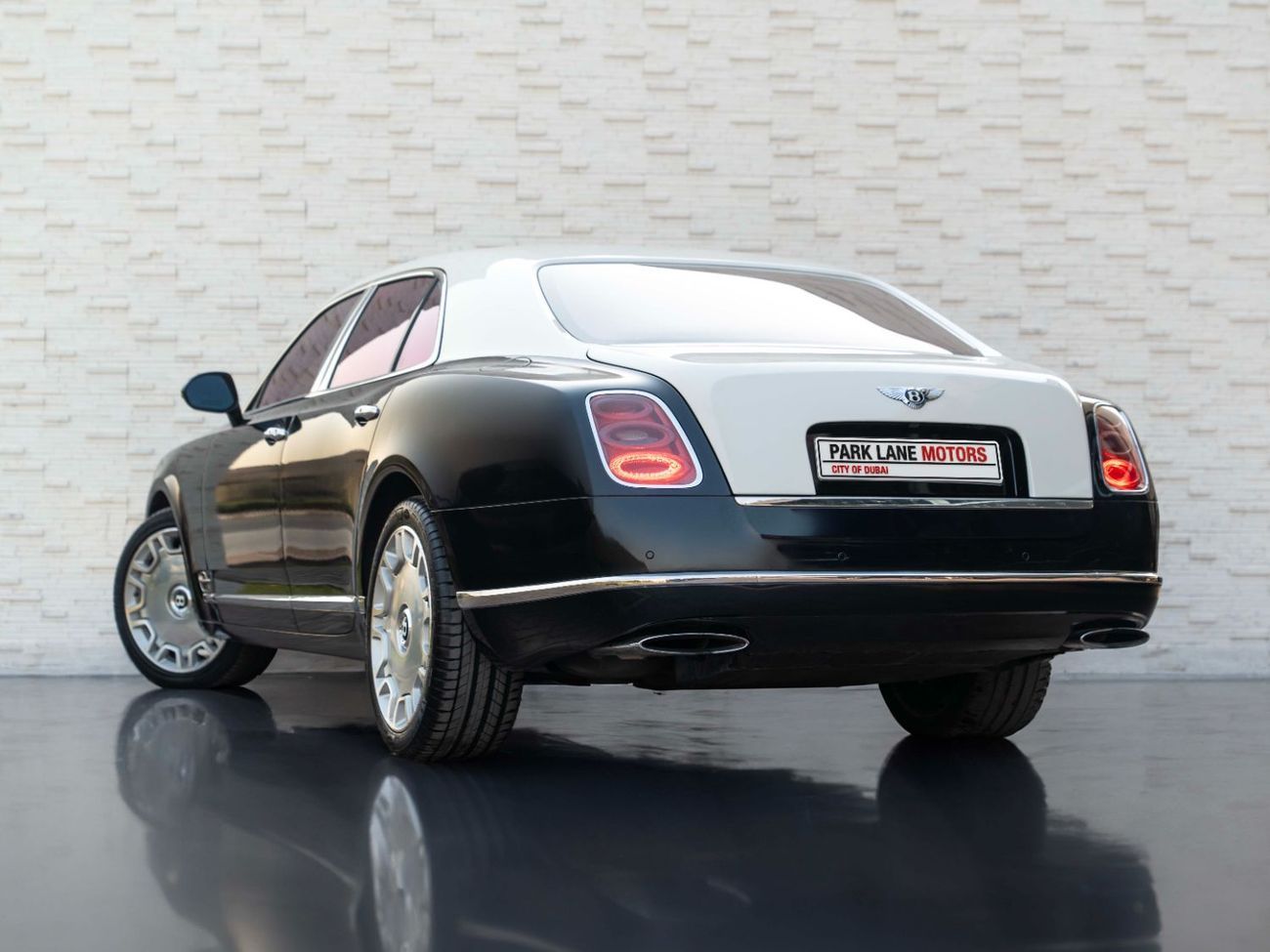 بنتلي مولسان Standard