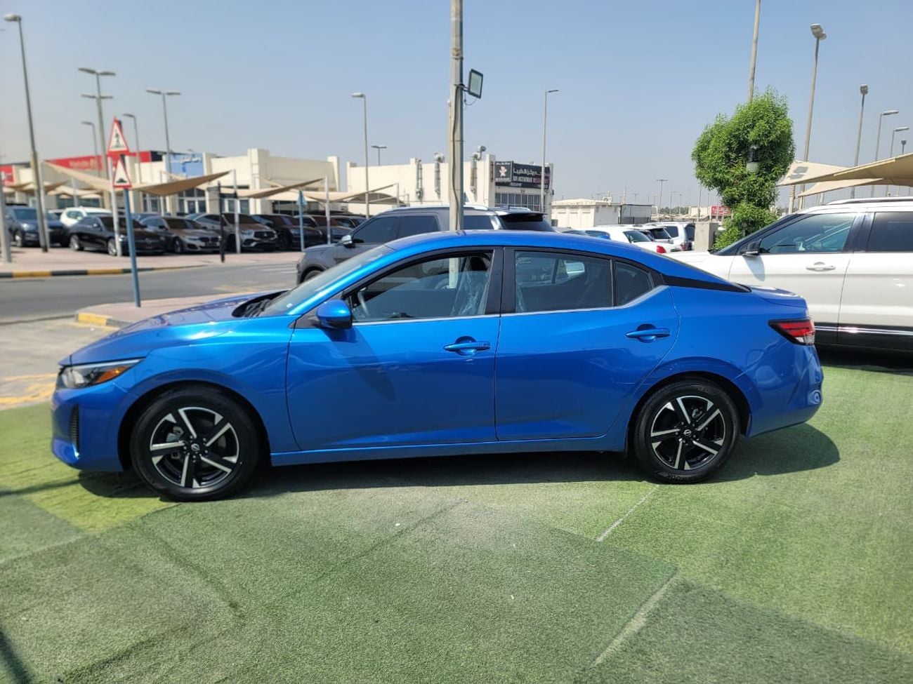 نيسان سنترا STANDARD SV