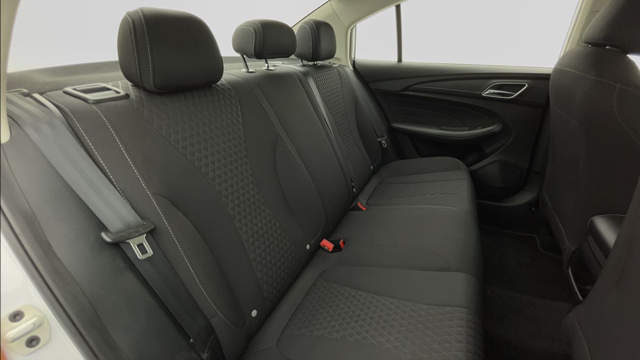 أم جي 5 STD 1.5 | بدون دفعة مقدمة | اختبار القيادة في المنزل