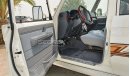 Toyota Land Cruiser Hard Top 4.0L con Acabados de Madera, Rines, Vidrios Eléctricos Gasolina T/M 2020