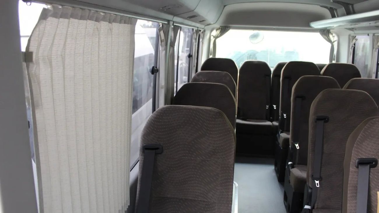 Toyota Coaster Toyota/COASTER D 4.2L 4.2L HR 22 SEATS AUTO DOOR MT