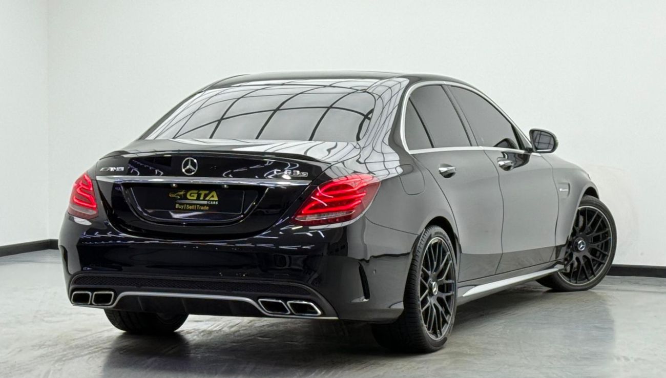 Mercedes-Benz C 63S AMG Std 4.0L Sedan 2016 Mercedes-Benz C63 S AMG, Full Service History, Excellent Condition