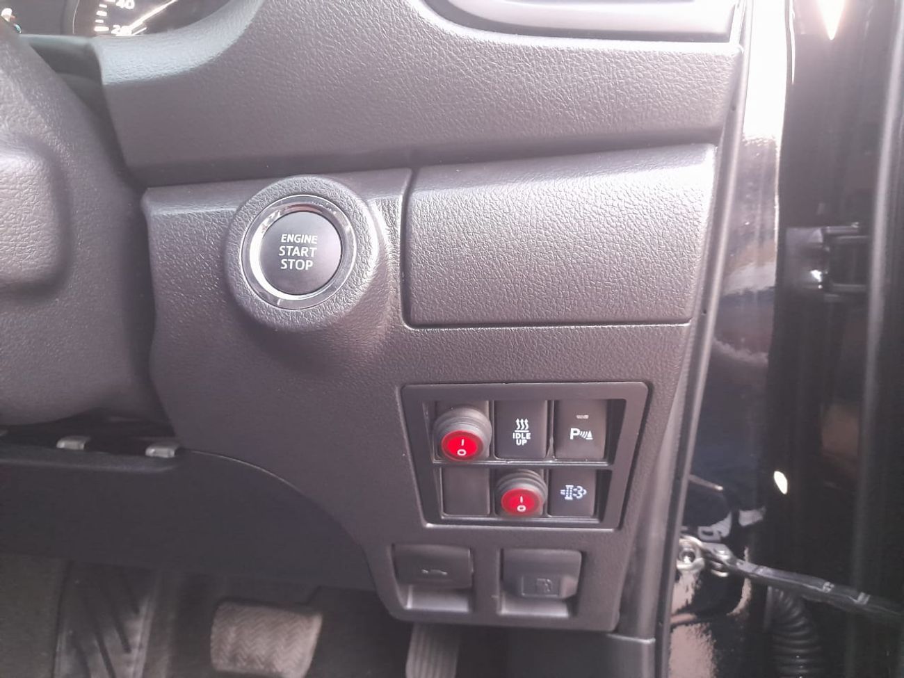 تويوتا فورتونر 4.0L VXR