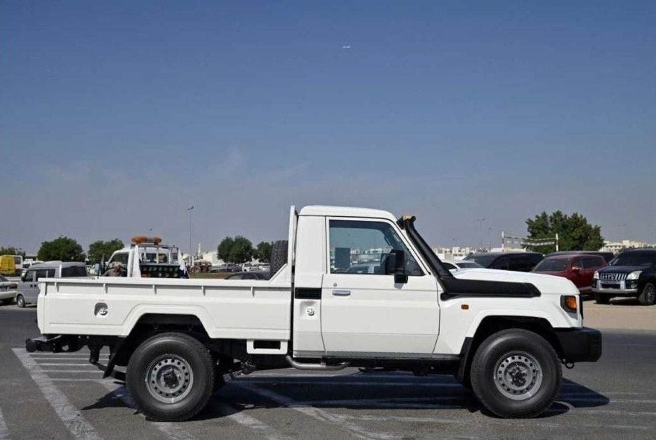 Toyota Land Cruiser Pick Up LC79 PICK UP SINGLE CABIN 2.8 DIESEL A/T - GCC