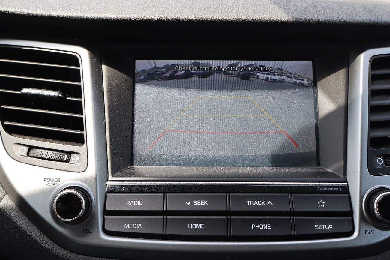 هيونداي توسون Basic Panorama 1.6L