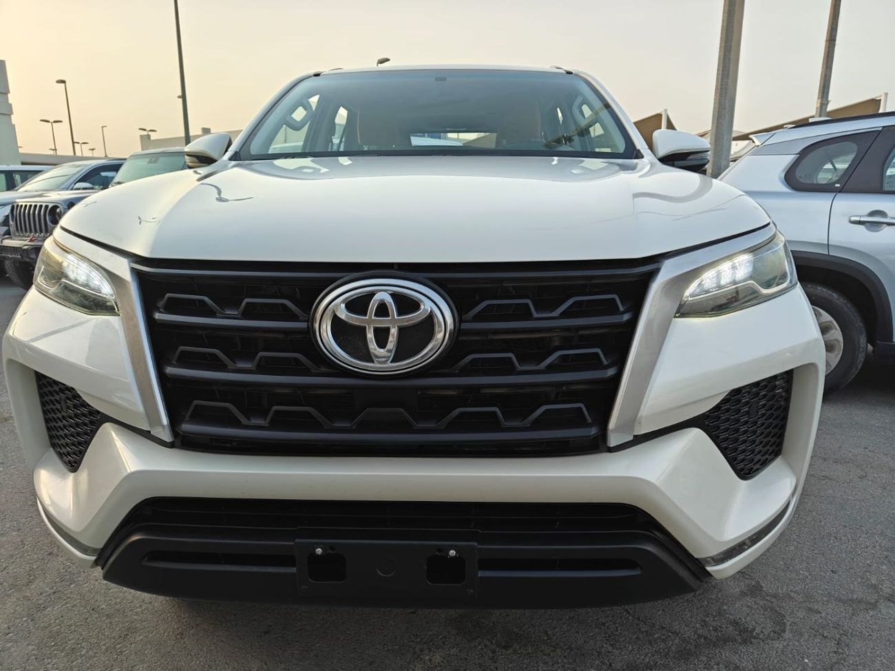 Toyota Fortuner Toyota Fortuner EXR 2.7L (160 HP) MY2021 GCC