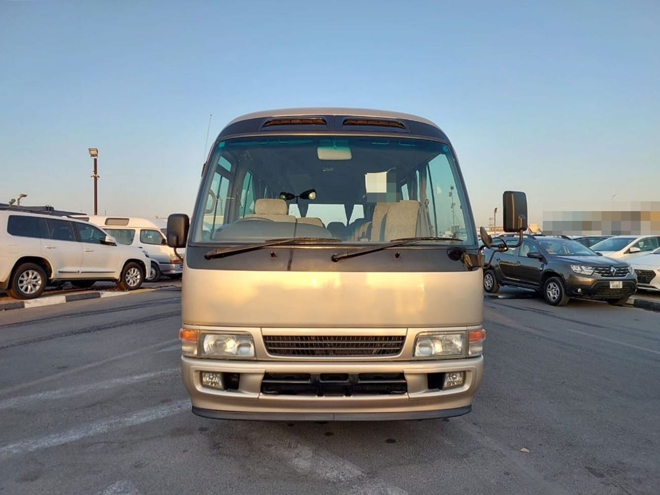 Toyota Coaster TOYOTA COASTER BUS RHD 2006 MODEL 4.0 L DIESEL AUTOMATIC(PM01152)